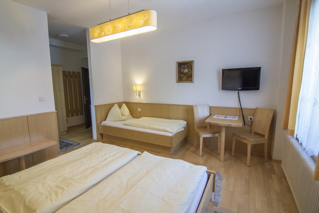 Triebenerhof Hotel Ngoại thất bức ảnh